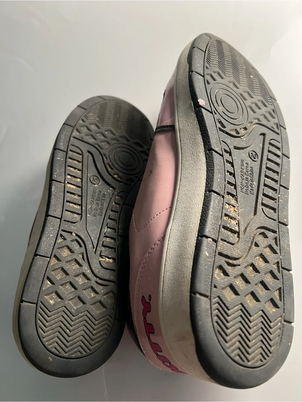 Hello Kitty Pink White and Black Women’s Sneakers with Character Patch SZ 10